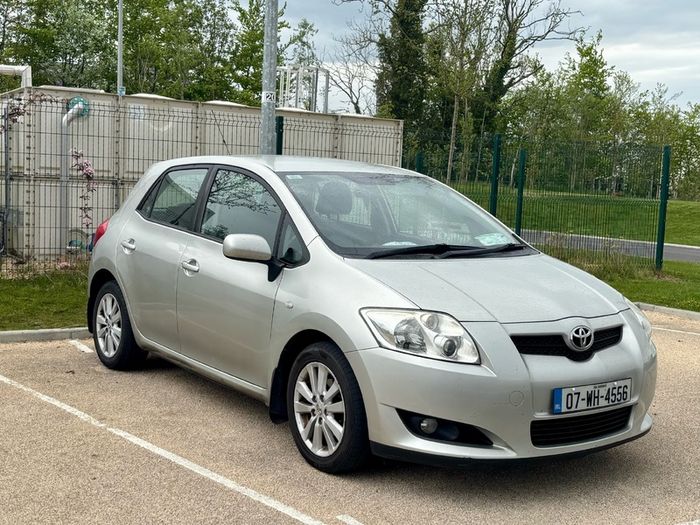 2007 Toyota Auris