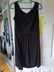 midi black dress