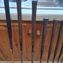 Ladies Golf Clubs.  Complete Matching Set Of Nickent Ladies Right Handed Golf Clubs in Very Good+ Condition. Image 9