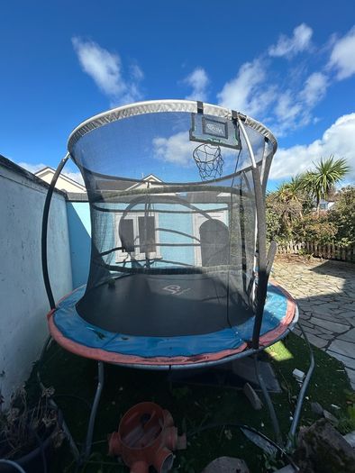 Trampoline 10ft
