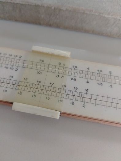 Vintage "Unique" Legible Slide Rule Model 95 C with Original Box  Made in England