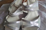 Ladies shoe