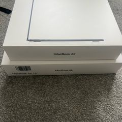 Apple MacBook Air  boxes