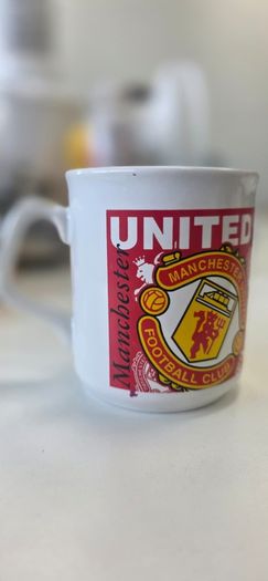 Manchester United Football Club Mug, Red Crest Design