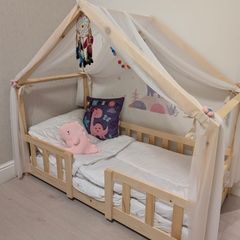 Toddler bed and mattress