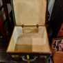 Vintage suitcase Image 6