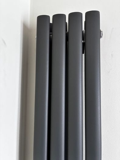 Oil-filled Ecostrad vertical double panel electric rad 1200W