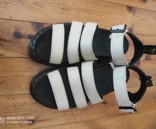 Dr.martens beige sandals,size 5