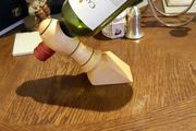 Wine bottle stand