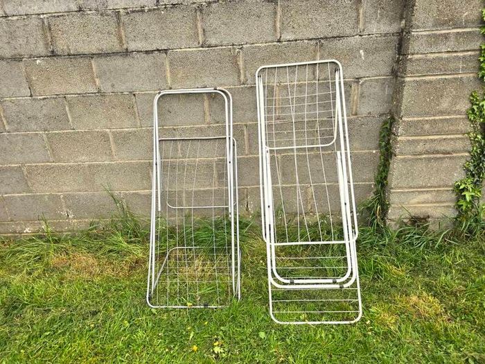 2 clothes dryers