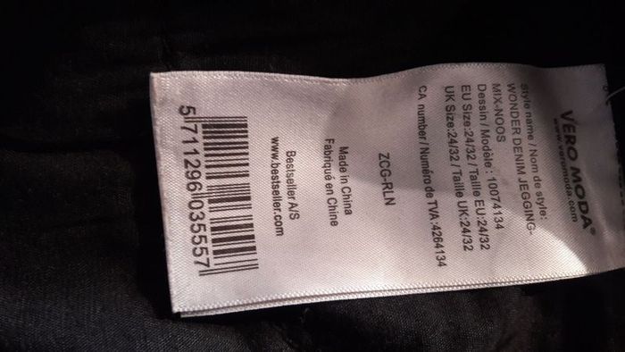 Vero moda black skinny jeans size uk6