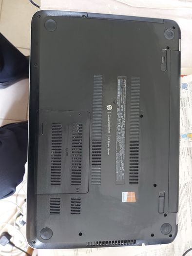 HP Pavilion 15.6 inch Laptop,Model 15-n098sa,  Intel Core i5-4200U CPU, 2.3GHz, 8GB Ram, 1 Terrabyte HDD, Windows 10, Microsoft Edge, Chrome and VLC