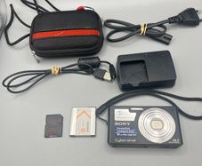 Sony Cybershot DSC-W610 Digital Camera - Black - Full Kit - 14mp