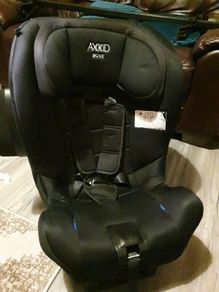 Axkid Move resurfacing carseat