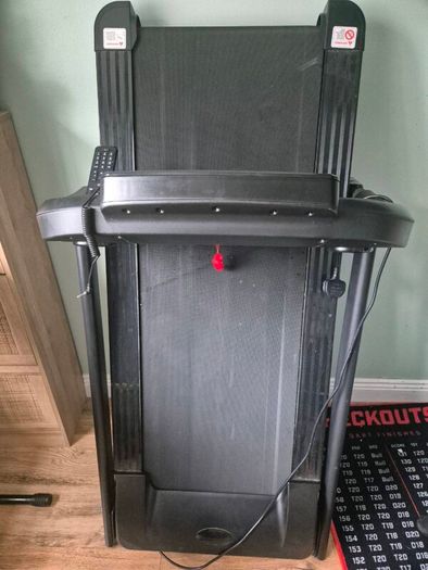Sports treadmill