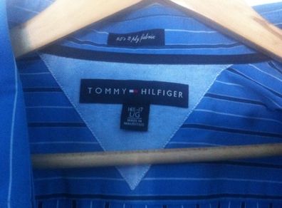 Tommy Hilfiger long sleeved shirt in very good condition