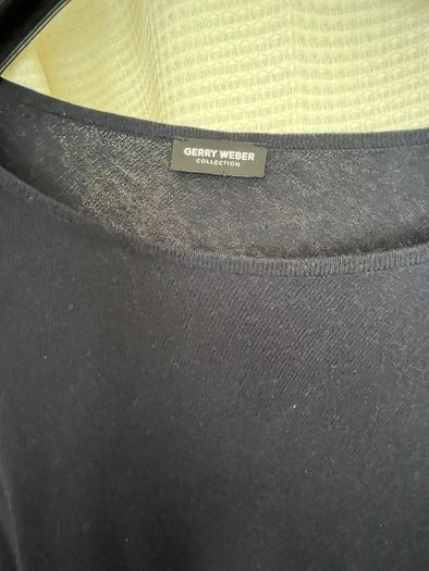 Gerry Weber Navy fine knit Cape