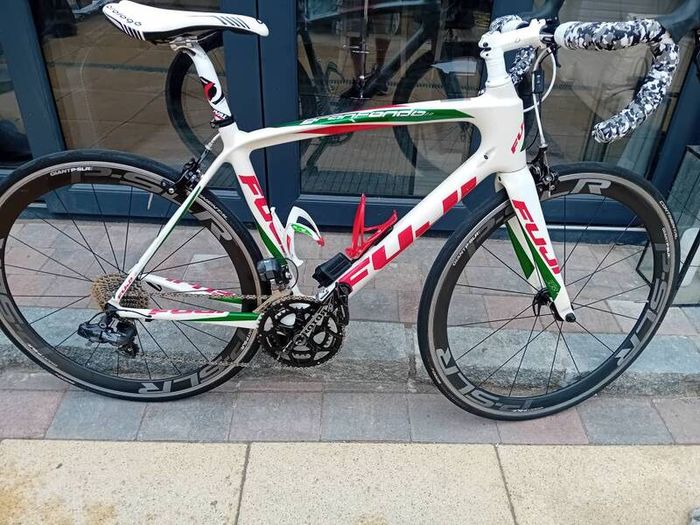 carbon road bike di2