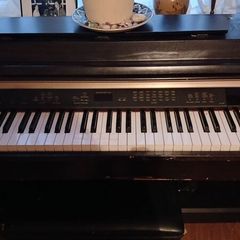 Yamaha Keyboard piano model CLP - 230