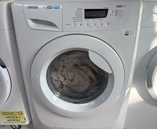 Zanussi Washing Machine - 10kg Large Drum