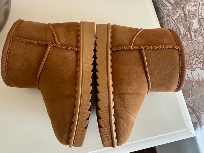 Girls boots