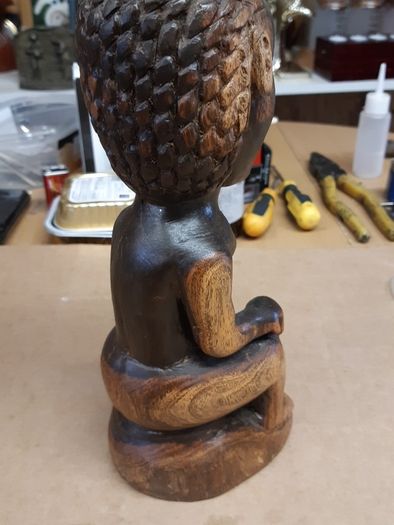 African carving