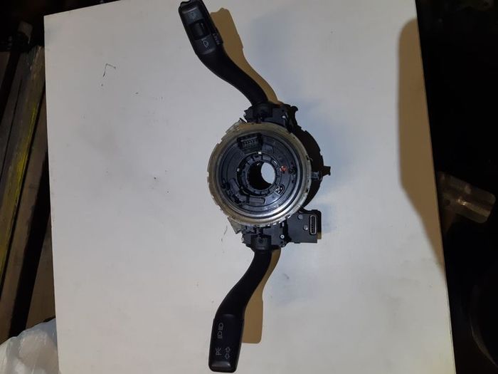 Audi A4 B7 2004-2009 Indicator / Wiper Stalk & Squib P/n: 8e0953549q