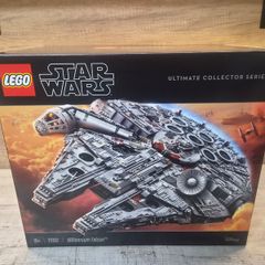 Lego 75192 UCS Millennium Falcon