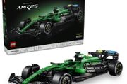 LEGO Technic 42240 Aston Martin Aramco AMR25 F1