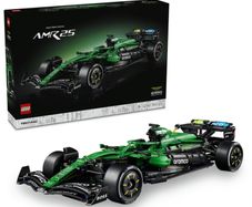 LEGO Technic 42240 Aston Martin Aramco AMR25 F1