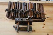 Mathieson plough plane and 17 moulding planes