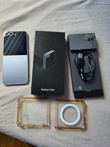 Samsung phone Z Flip 6