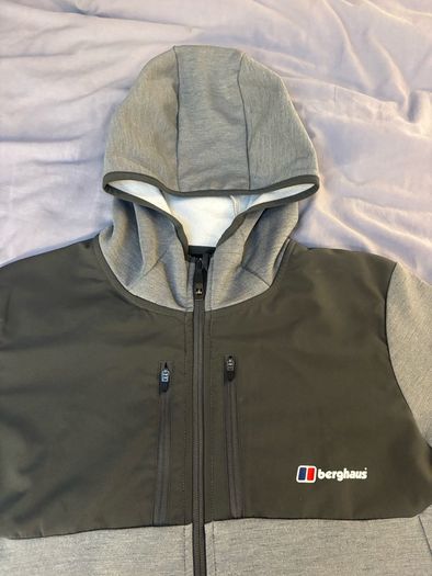tracksuit