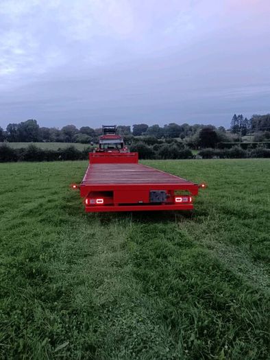 35ft bale/flat trailer