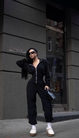 jumpsuit
