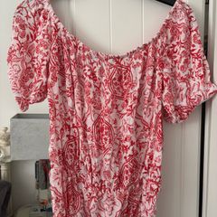 ladies Sosandar top
