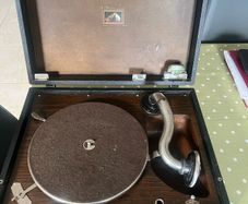Vintage HMV Gramophone