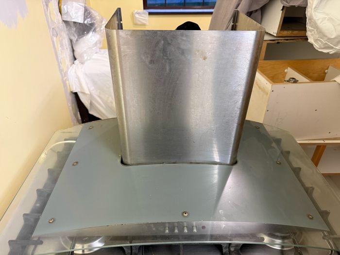 Hotpoint EG900X Gas oven & Extractor fan