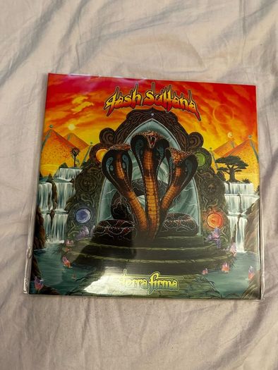 Tash Sultana - Terra Firma