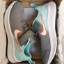 Unisex NIKE kid's runners NEW size UK 7.5 Image 5
