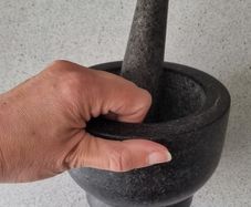 Mortar and pestle Jamie Oliver