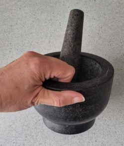 Mortar and pestle Jamie Oliver