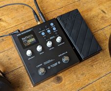 Nux mg 300