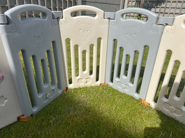 kids playpen