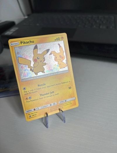 pikachu SM162 pokemon card