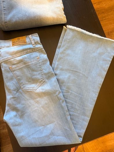 Women's jeans