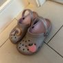 Crocs pink glitter Image 2