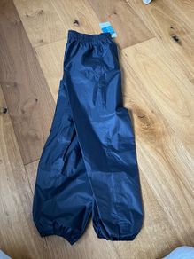 BNWT - Hiking Waterproof Overtrousers - Decathlon (4-5yrs)