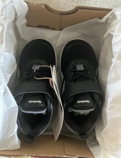 Boys shoes