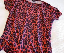 New Look Tshirt - Size 8